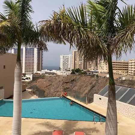 2 Bedroom With Parking, Wifi, Views & Heated Pool Apartment Playa Paraiso (Tenerife)